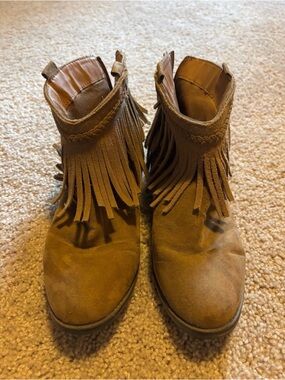 Mossimo Supply Co Phyllis Honey Suede Fringe Ankle Booties